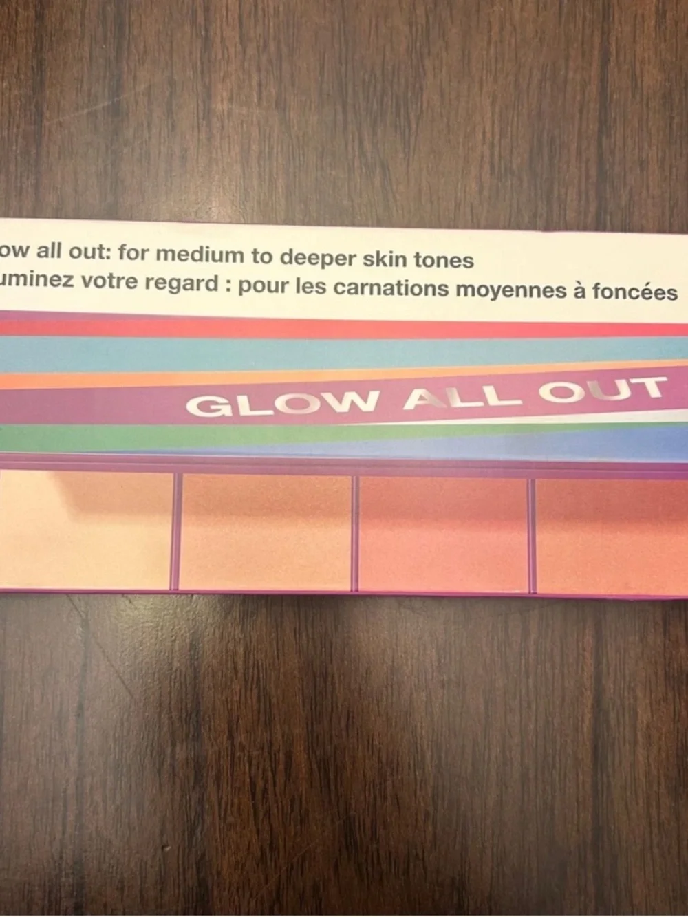 NEW Clinique “Glow all out” face pallet (medium to deeper skin tones)